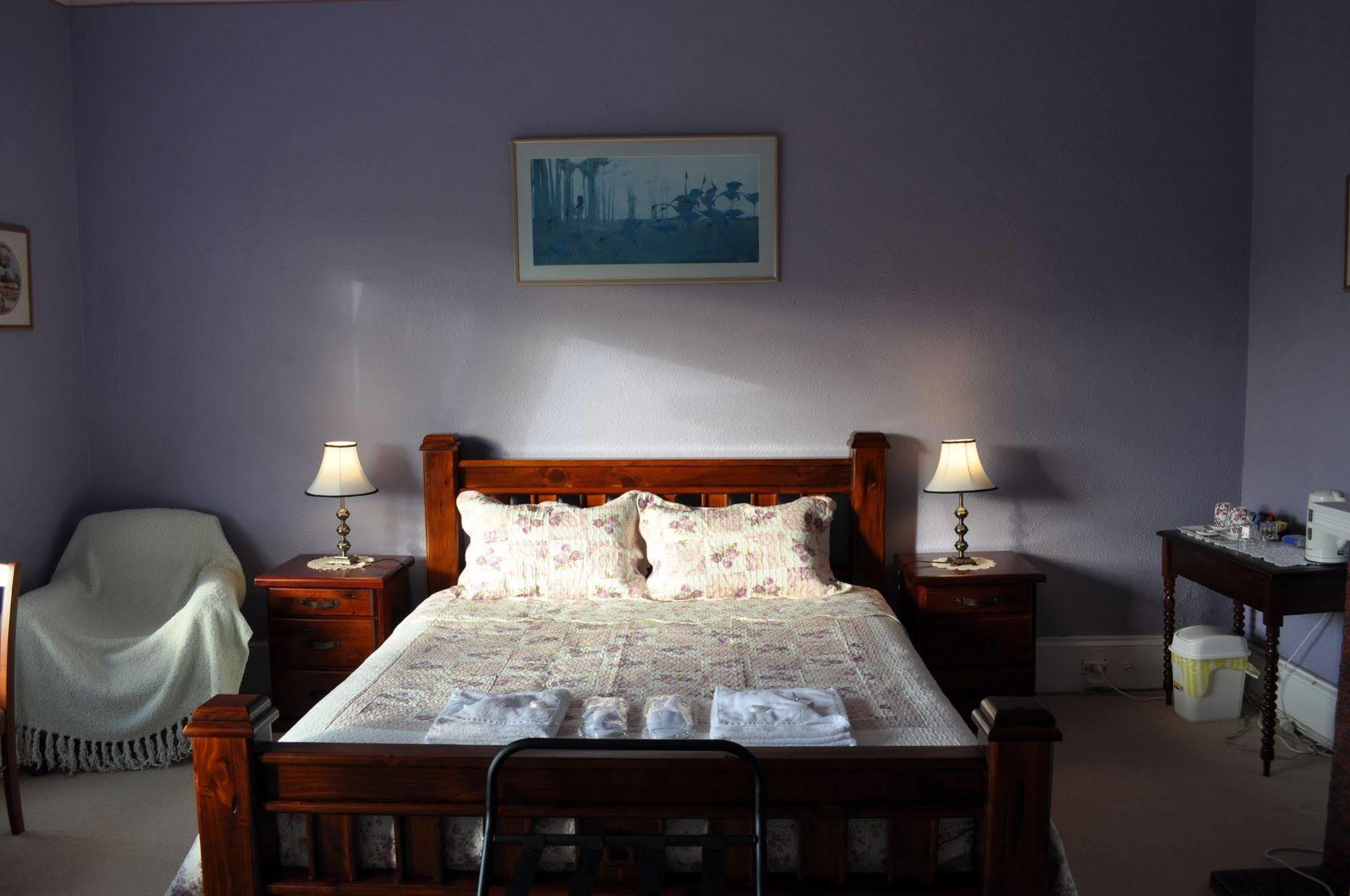 Roslyn House Bed & Breakfast Bushy Park Bagian luar foto